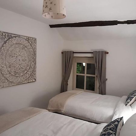 Holly Tree Cottage - Central Kirkby Lonsdale 3 Bedroom Bagian luar foto