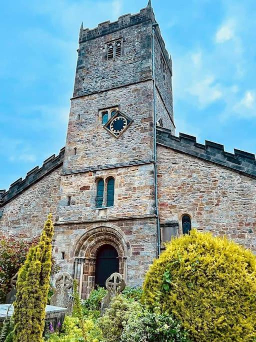 Holly Tree Cottage - Central Kirkby Lonsdale 3 Bedroom Bagian luar foto